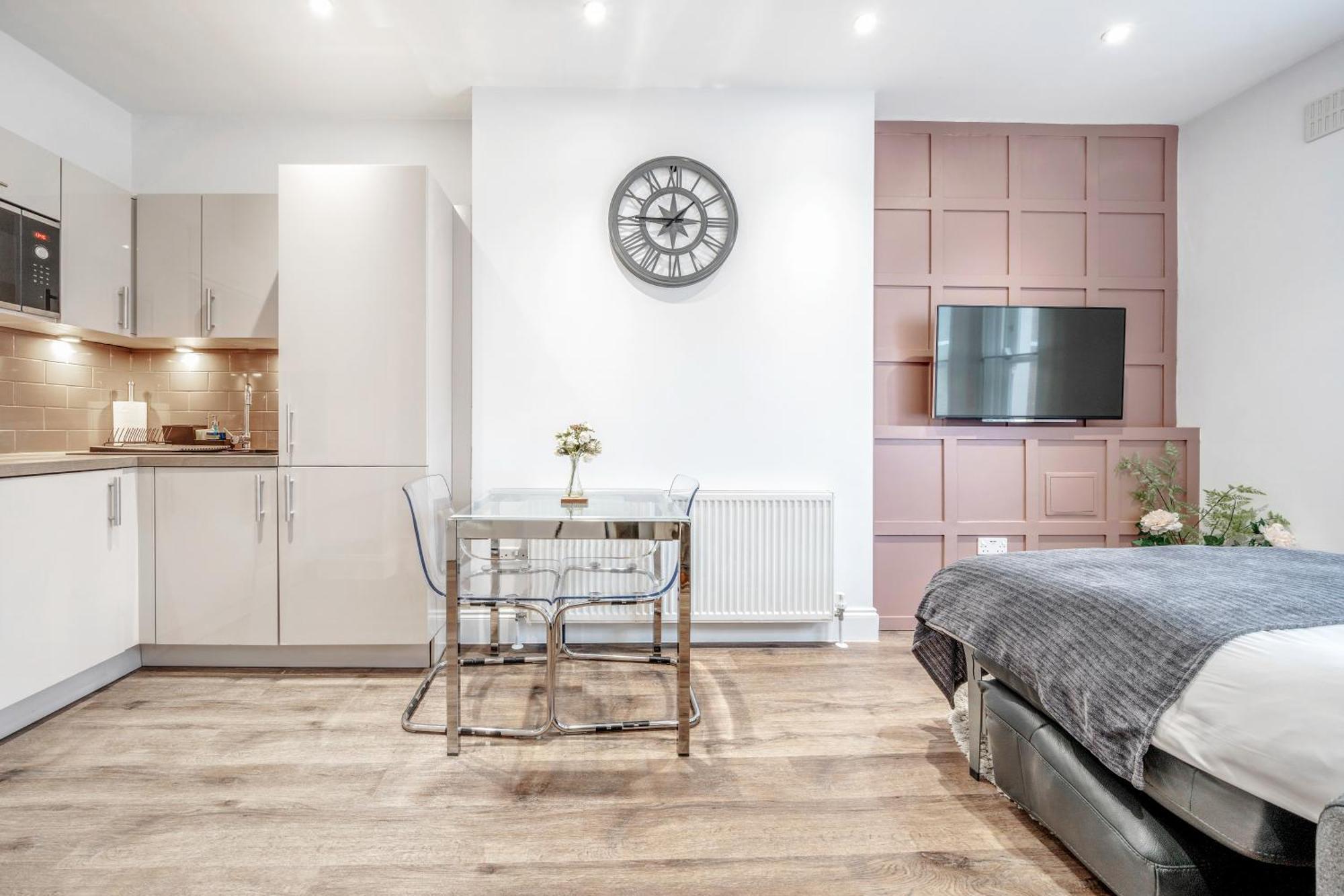 Bright & Modern 2-Bed Notting Hill Apartment London Bagian luar foto
