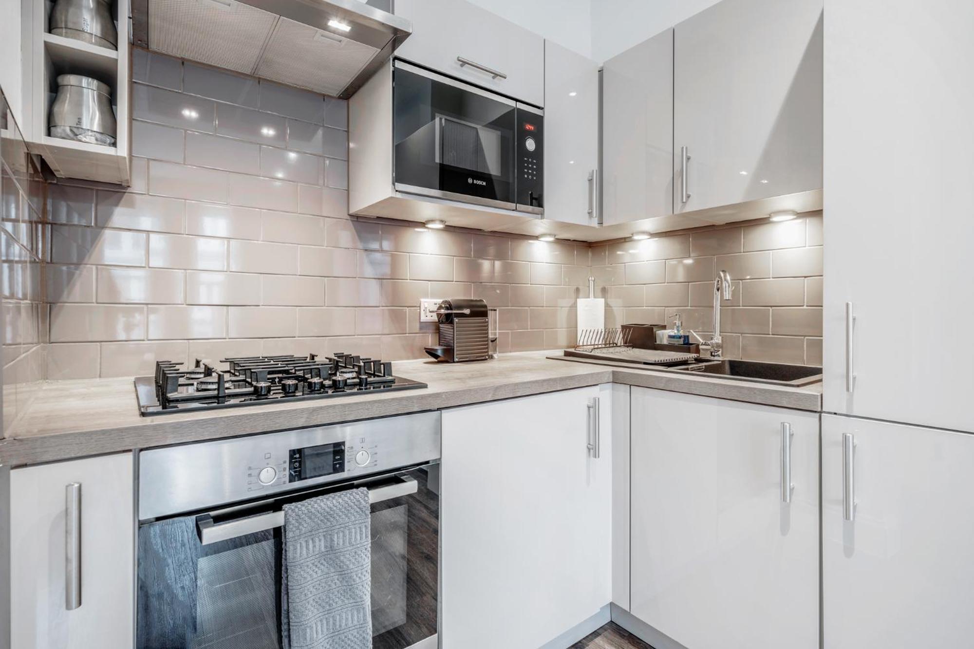 Bright & Modern 2-Bed Notting Hill Apartment London Bagian luar foto