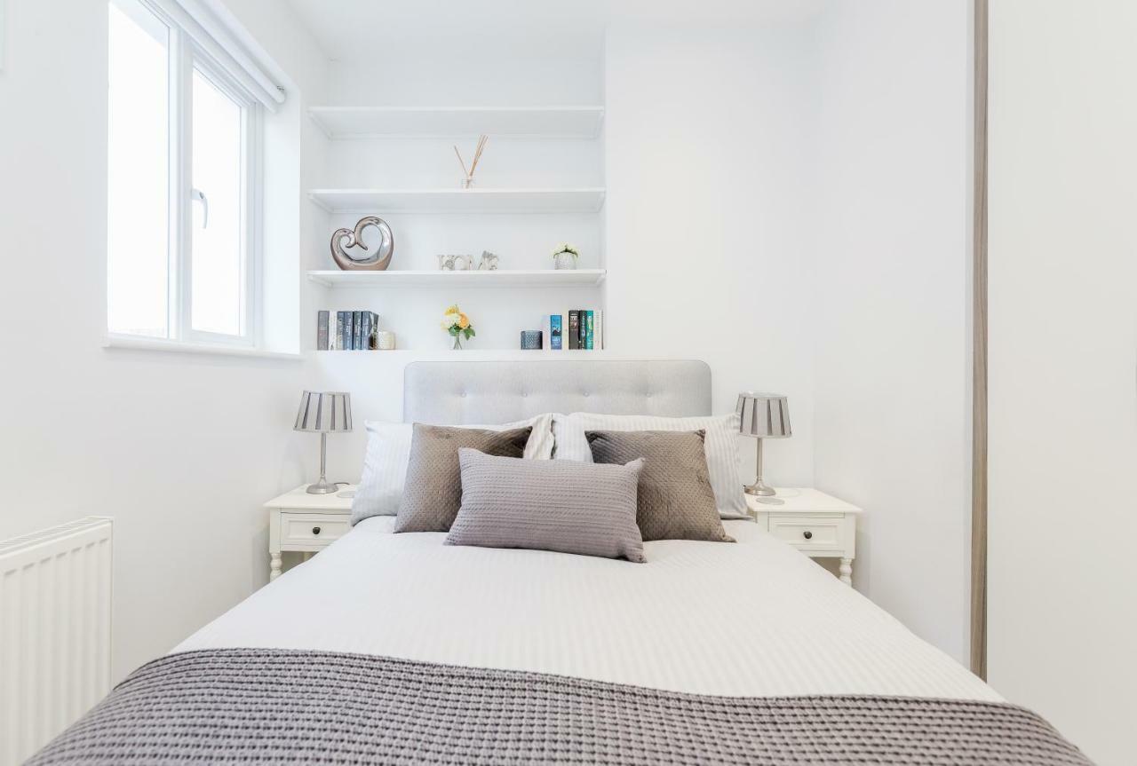 Bright & Modern 2-Bed Notting Hill Apartment London Bagian luar foto