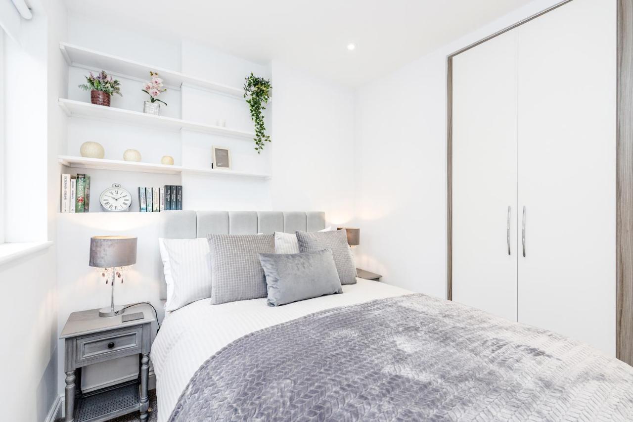 Bright & Modern 2-Bed Notting Hill Apartment London Bagian luar foto